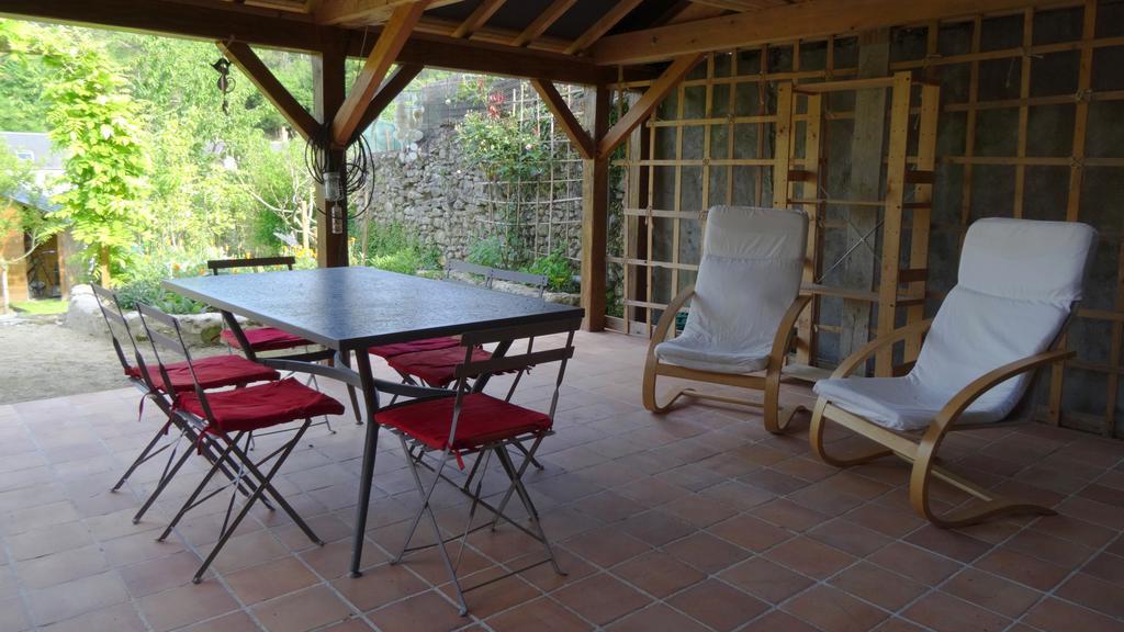 Le Petit Jardin Yoyo Monts Exterior photo