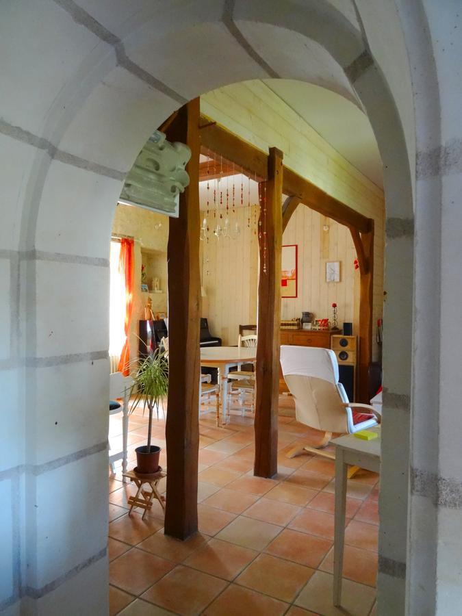 Le Petit Jardin Yoyo Monts Exterior photo
